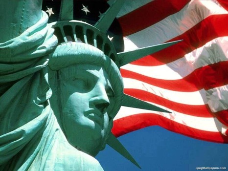 statue-of-liberty-with-flag