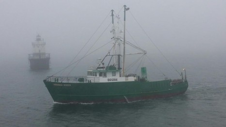 Just Now!! Passing the Hannah Bowden in Buzzard’s Bay – fisherynation.com