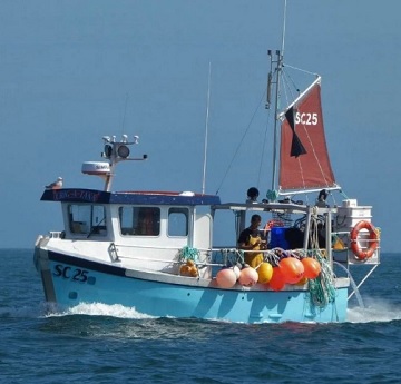 commercial fishing boat –